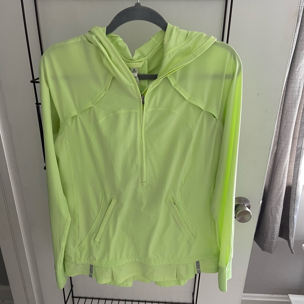 LULULEMON JACKET